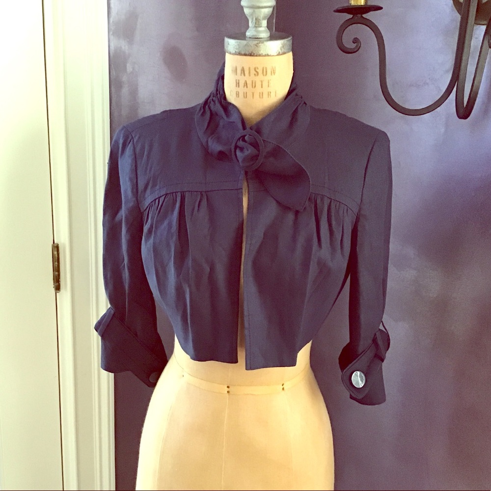 Cropped Bebe Jacket